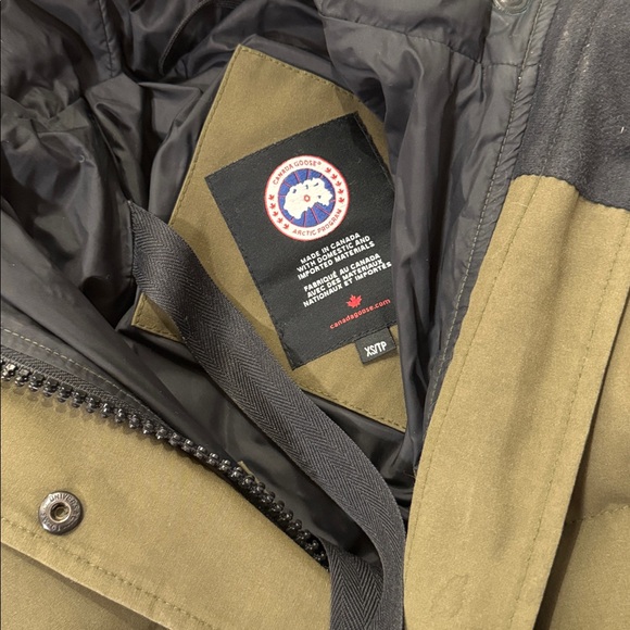 Canada Goose Olive Green Fur-Trim Hooded Puffer Parka - Picture 2 of 5